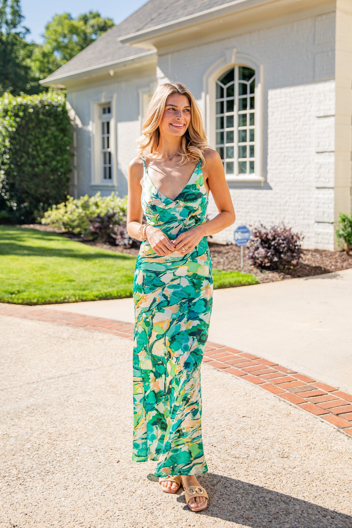 What to Wear to a Summer Wedding: Chic Outfit Ideas from Dress Up Boutique